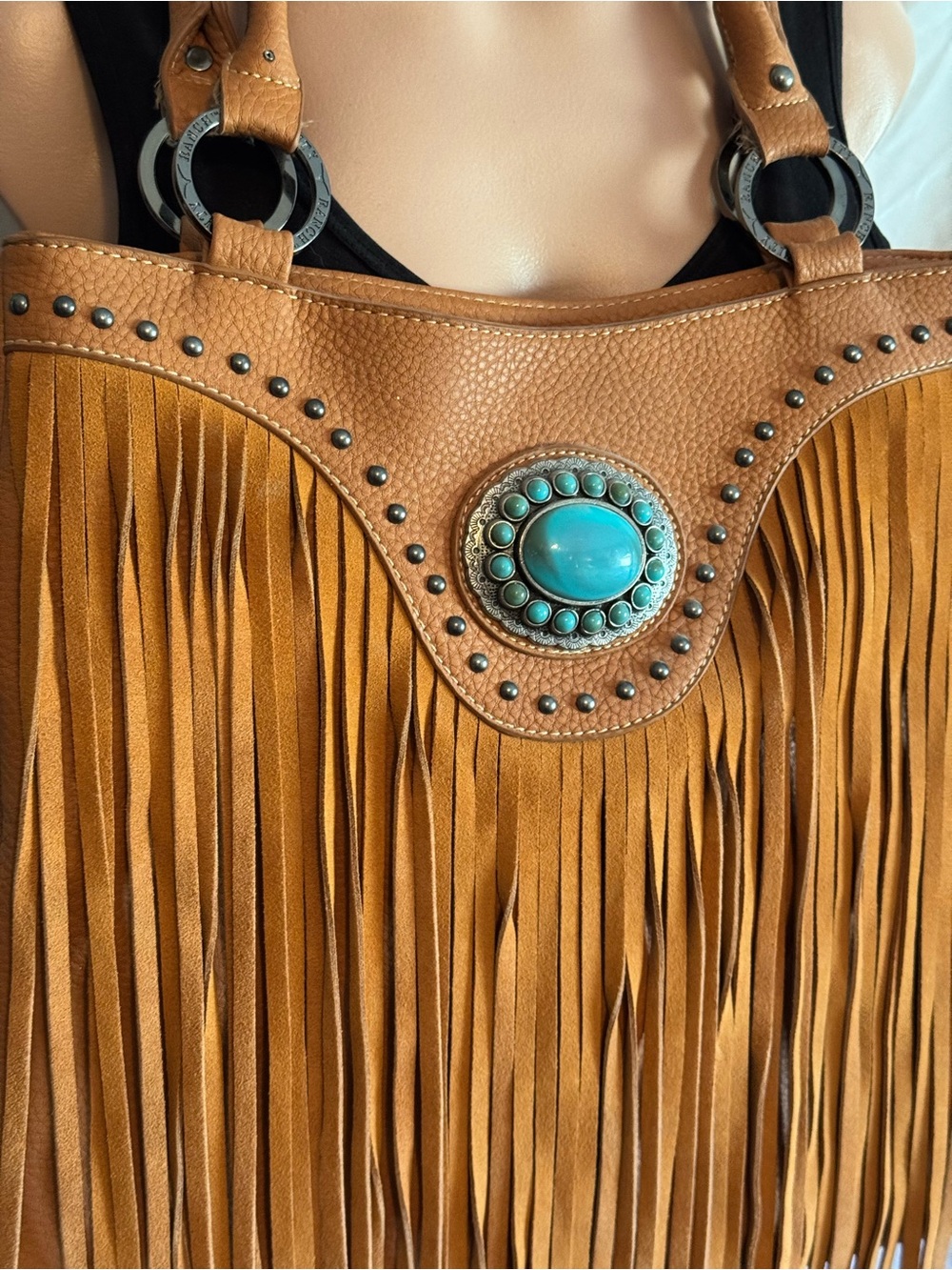 Trinity Ranch Fringed Tan Leather Bag with Turquoise Medallion - Picture 2 of 6